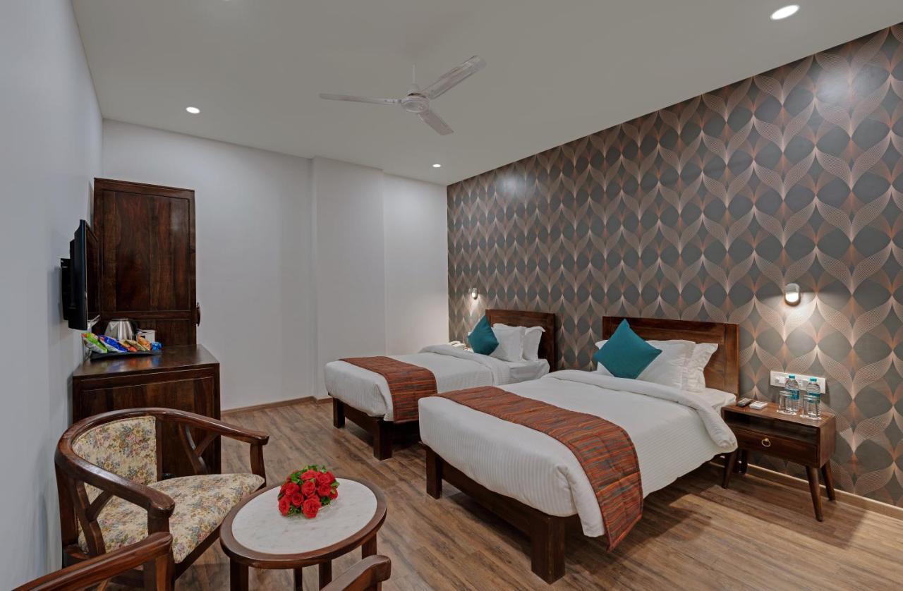 Click Hotel Jaipur, Raja Park Buitenkant foto